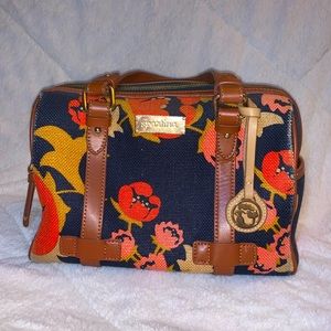 Mary Lavinia pattern hand bag and wallet